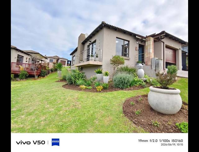 3 BEDROOM TOWNHOUSE FOR SALE IN SEEMEEU PARK
